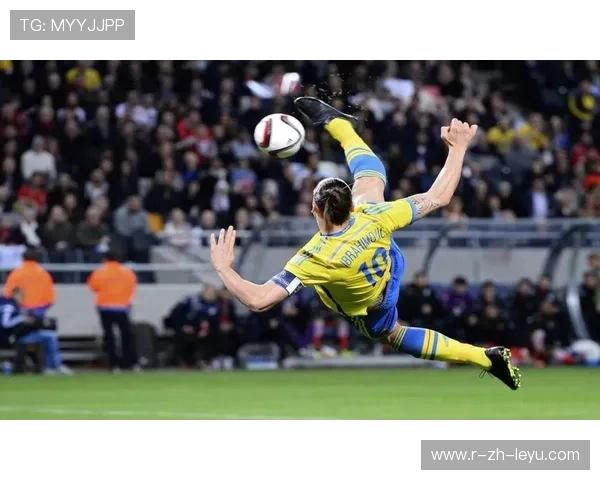 前锋单刀转身挑射完美破门：以技艺点亮赛场的每一个瞬间